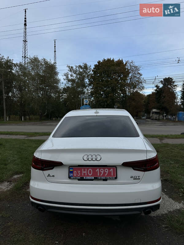 Седан Audi A4 2018 в Луцке