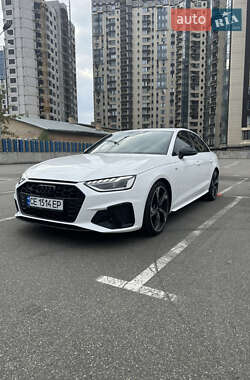 Седан Audi A4 2022 в Киеве