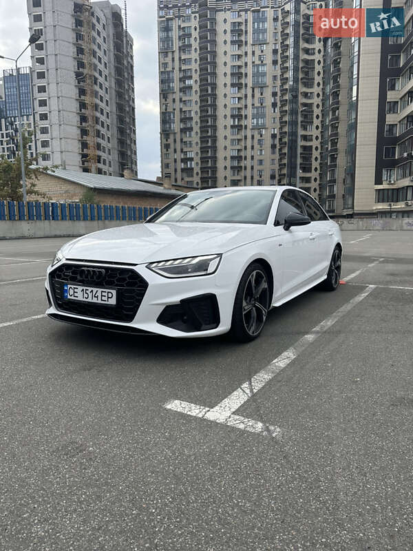 Audi A4 2022