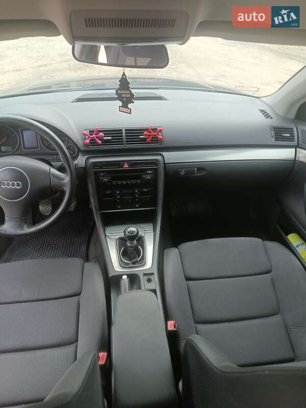 Универсал Audi A4 2002 в Городке