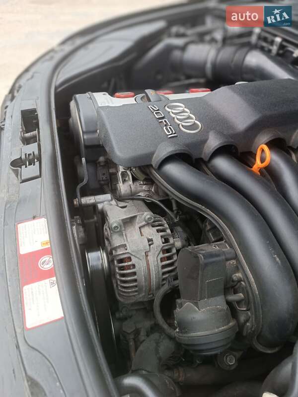 Универсал Audi A4 2002 в Городке