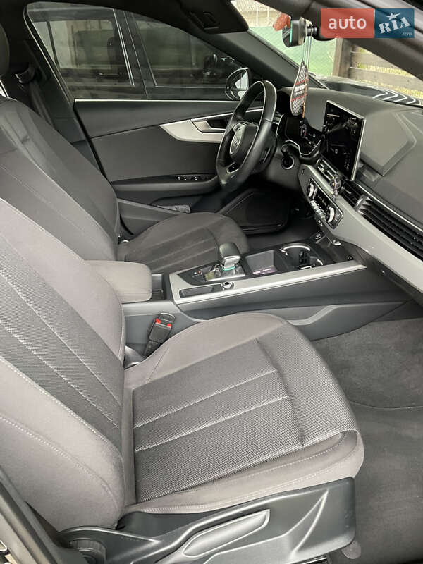 Универсал Audi A4 2020 в Мукачево фото 40 Универсал Audi A4 2020 в Мукачево