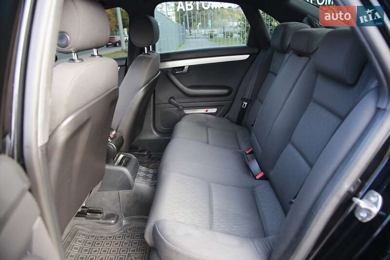 Седан Audi A4 2005 в Харькове