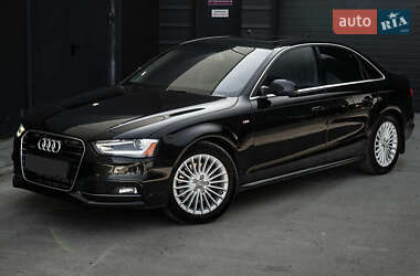 Седан Audi A4 2015 в Киеве