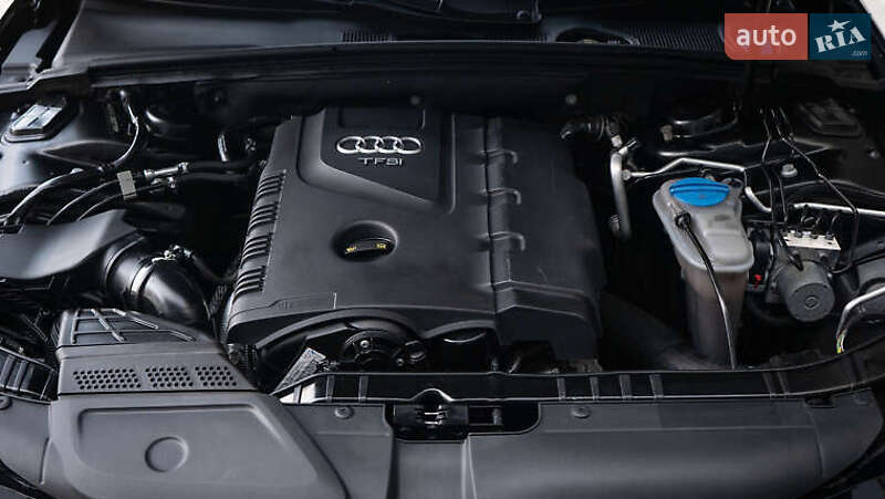 Седан Audi A4 2015 в Киеве