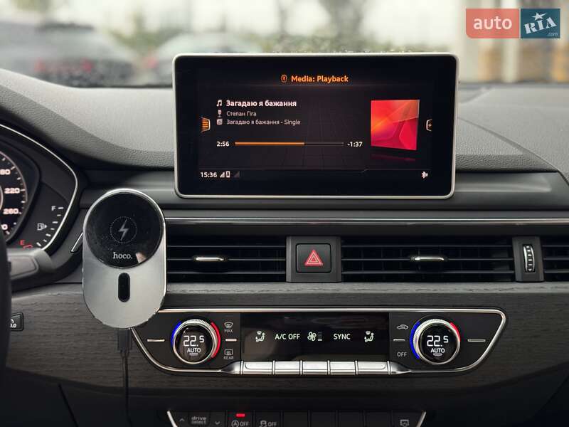 Седан Audi A4 2017 в Киеве