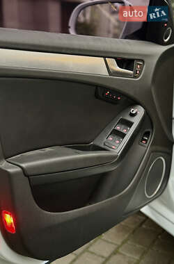 Седан Audi A4 2012 в 