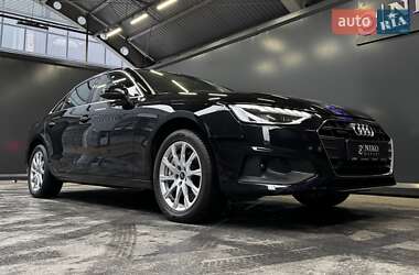 Седан Audi A4 2023 в 