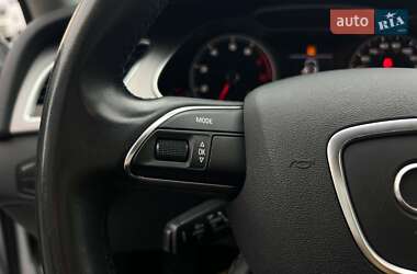 Седан Audi A4 2013 в 