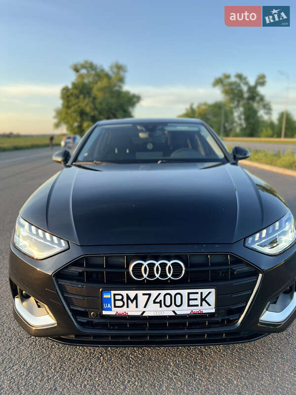 Седан Audi A4 2020 в Киеве
