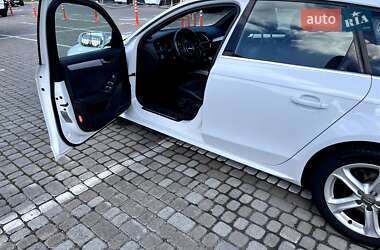 Универсал Audi A4 2013 в 