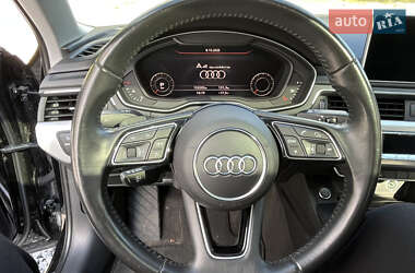 Седан Audi A4 2018 в 
