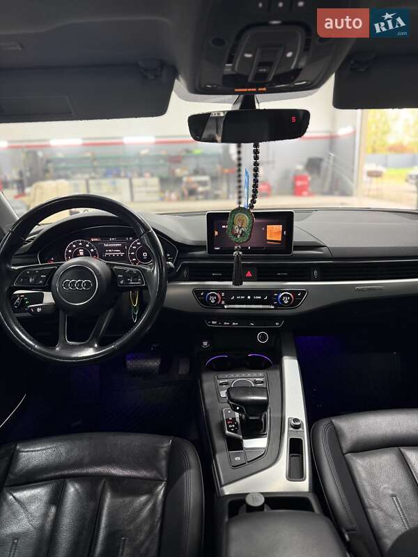 Седан Audi A4 2017 в Любомле