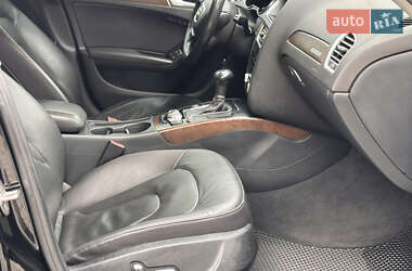 Седан Audi A4 2013 в 