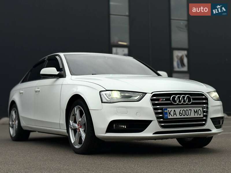Audi A4 2012