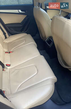 Седан Audi A4 2012 в 