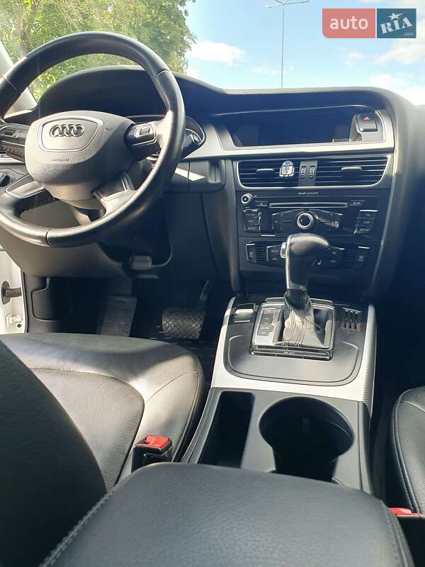 Седан Audi A4 2012 в Тернополе фото 21 Седан Audi A4 2012 в Тернополе
