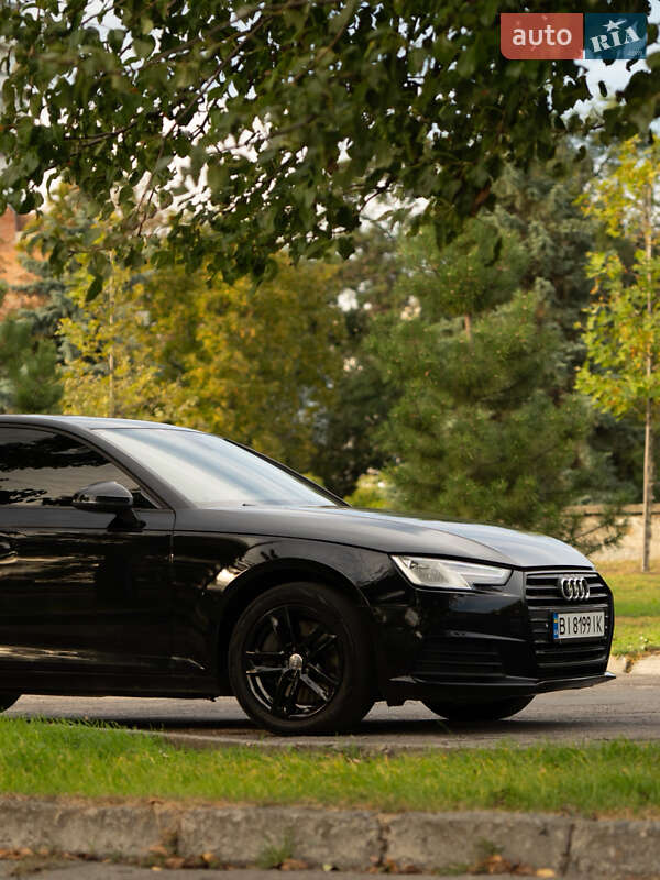 Седан Audi A4 2016 в Полтаве
