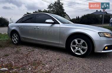 Седан Audi A4 2011 в 