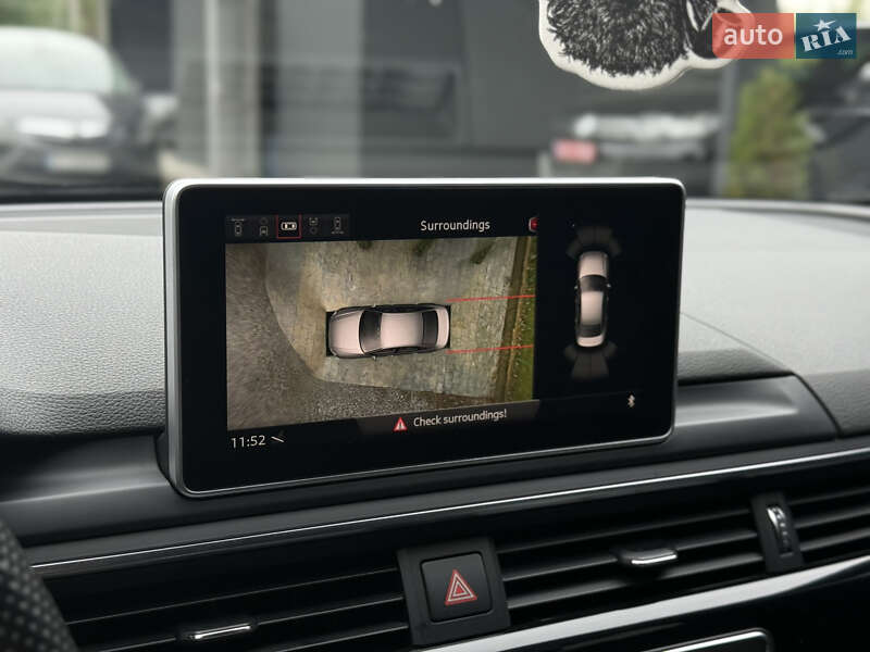 Седан Audi A4 2017 в Ивано-Франковске