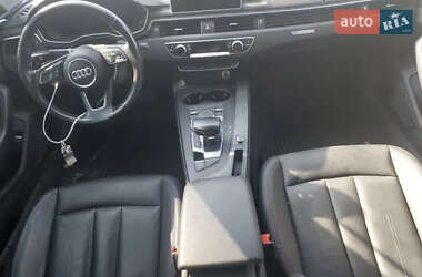 Седан Audi A4 2017 в 