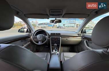 Седан Audi A4 2005 в 