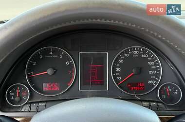 Седан Audi A4 2005 в 
