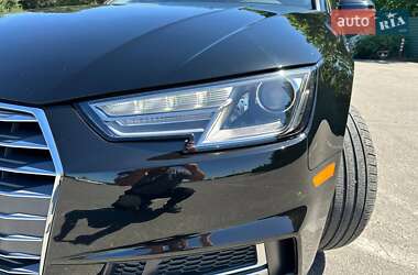 Седан Audi A4 2018 в 