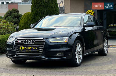 Седан Audi A4 2014 в 