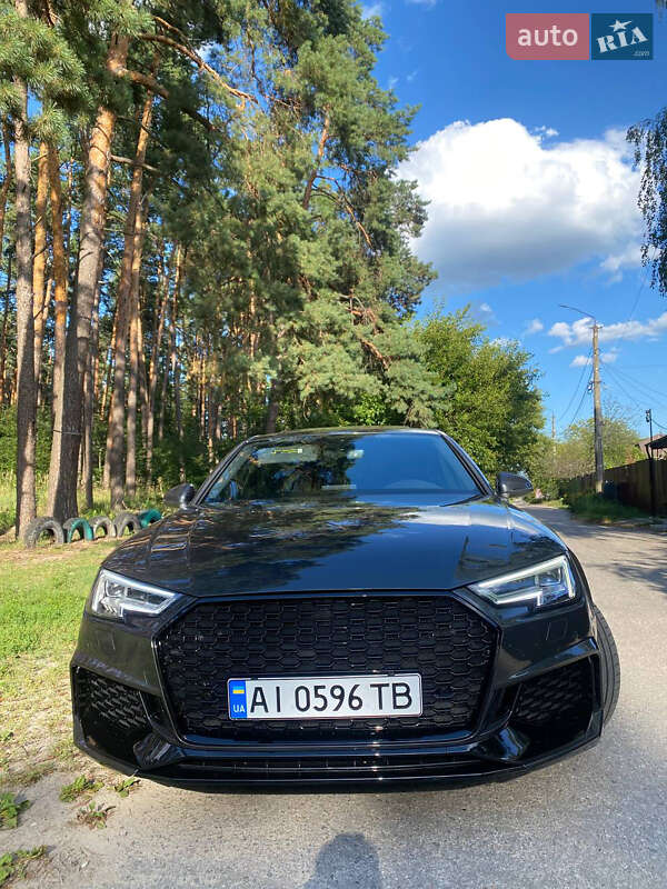Седан Audi A4 2016 в Киеве