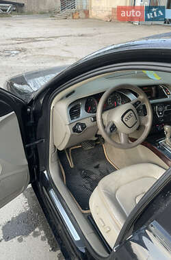 Седан Audi A4 2011 в 