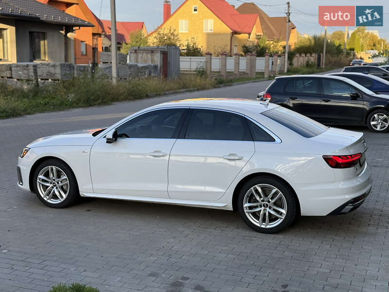 Седан Audi A4 2020 в Луцьку