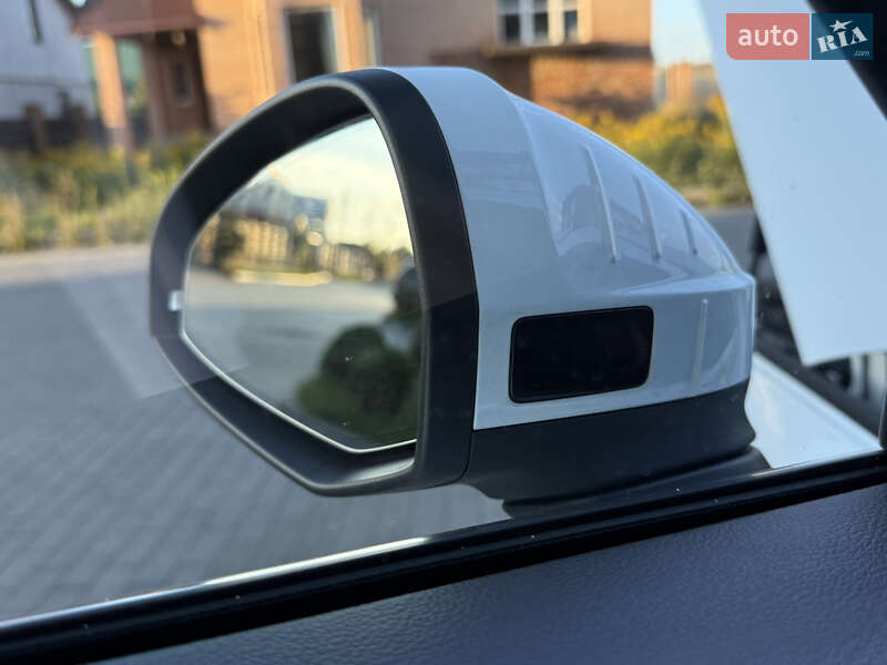 Седан Audi A4 2020 в Луцьку