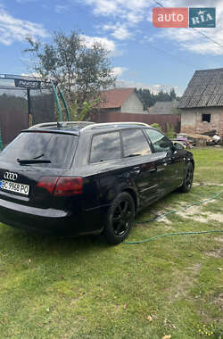 Универсал Audi A4 2006 в  фото 11 Универсал Audi A4 2006 в