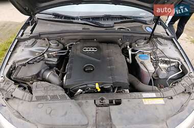 Седан Audi A4 2015 в 