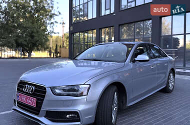 Седан Audi A4 2014 в Полтаве