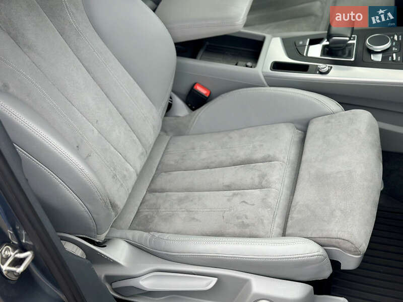 Универсал Audi A4 2017 в Одессе