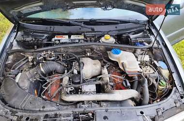 Универсал Audi A4 2000 в 