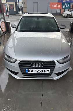 Седан Audi A4 2012 в Киеве