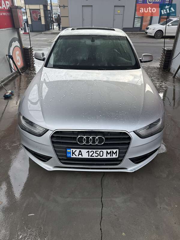 Audi A4 2012