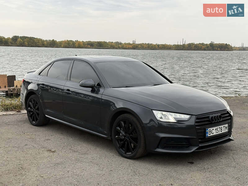 Седан Audi A4 2017 в Днепре