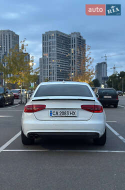 Седан Audi A4 2012 в 