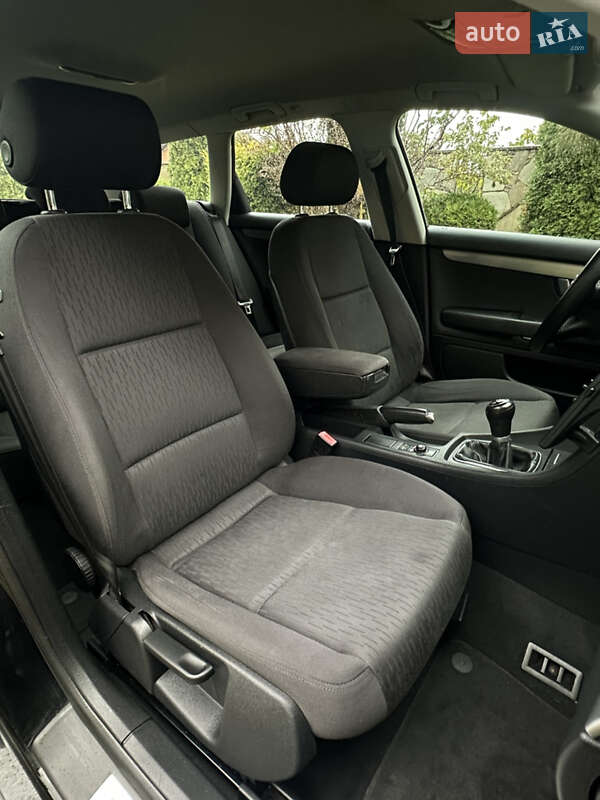 Універсал Audi A4 2006 в Сарнах