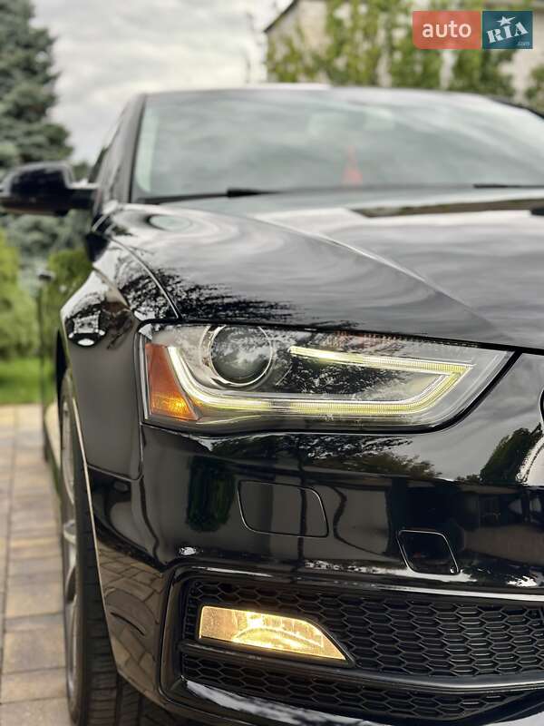 Седан Audi A4 2016 в Вінниці