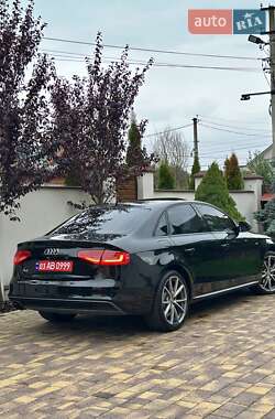 Седан Audi A4 2016 в 