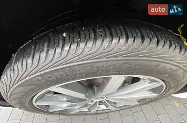 Седан Audi A4 2021 в 