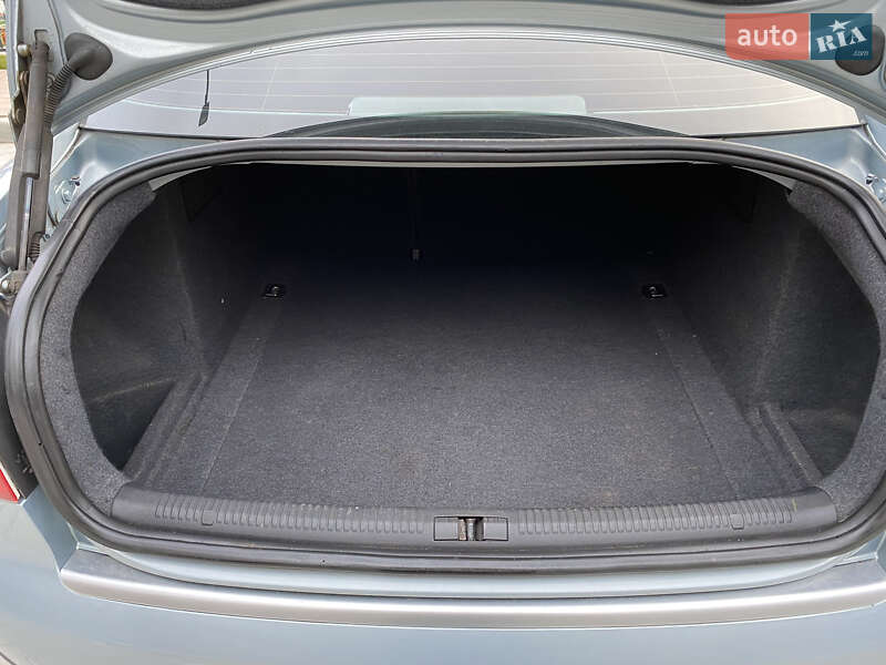 Седан Audi A4 2001 в Тернополе