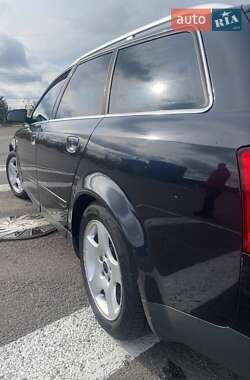 Универсал Audi A4 2004 в 