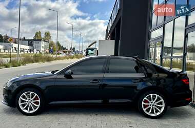 Седан Audi A4 2019 в 