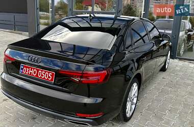 Седан Audi A4 2019 в 